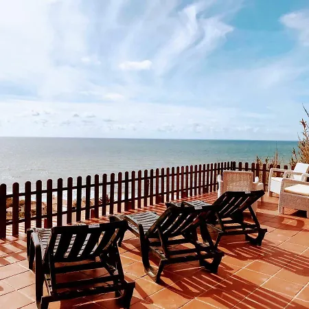 The Beachfront Casa Da Rampa Ferienhaus Sintra