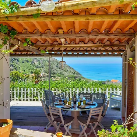 The Beachfront Casa Da Rampa Ferienhaus *